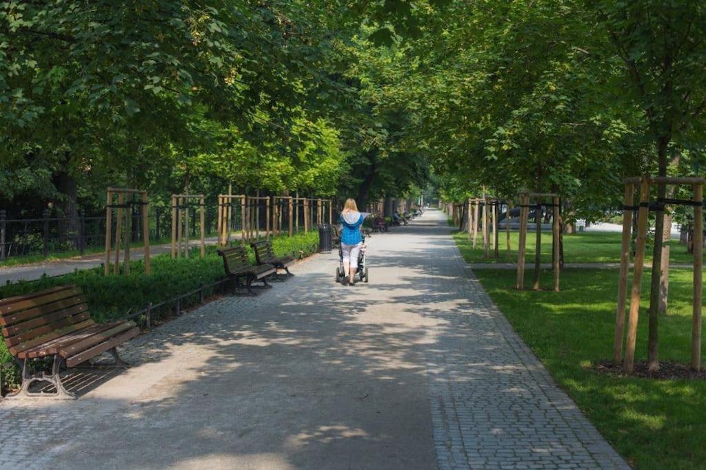 ヴロツワフParkowy Apartamentアパートメント エクステリア 写真